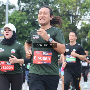 Runner Photo 3845445