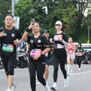 Runner Photo 3845581