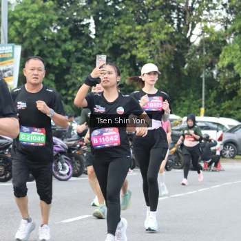 Runner Photo 3845587
