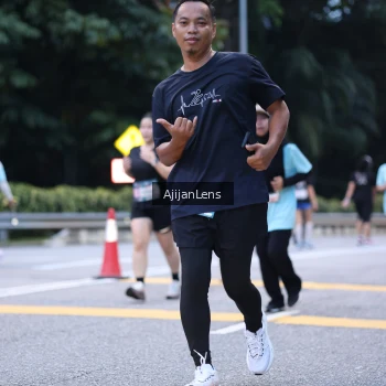 Runner Photo 3845629