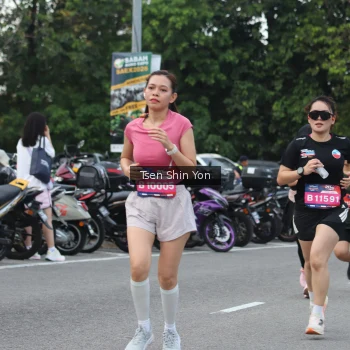 Runner Photo 3845675