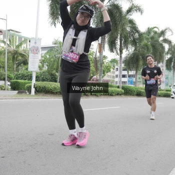 Runner Photo 3845710