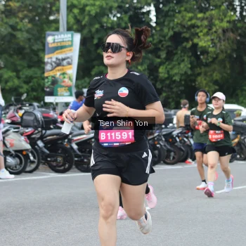 Runner Photo 3845711