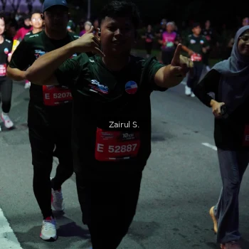Runner Photo 3845715