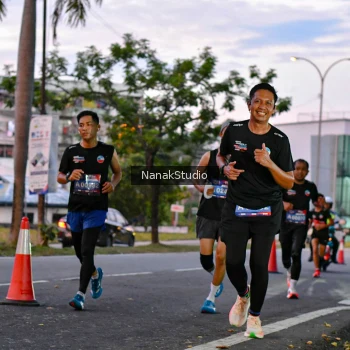 Runner Photo 3845742