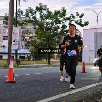 Runner Photo 3845744