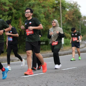 Runner Photo 3845801