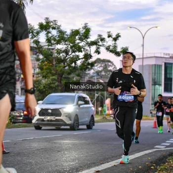 Runner Photo 3845810