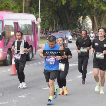 Runner Photo 3845891
