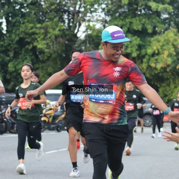 Runner Photo 3845990
