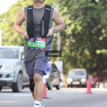 Runner Photo 3846001