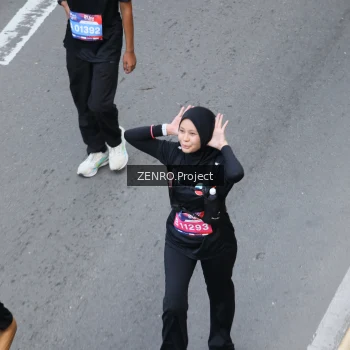 Runner Photo 3846175