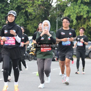 Runner Photo 3846181