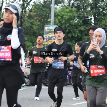 Runner Photo 3846189