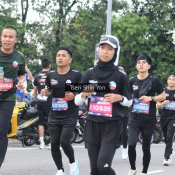 Runner Photo 3846195