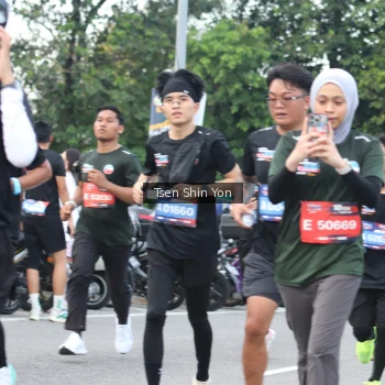 Runner Photo 3846245