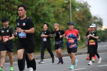 Runner Photo 3846315