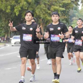 Runner Photo 3846324