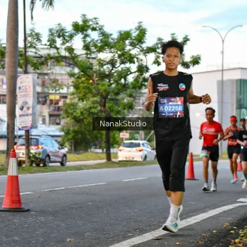 Runner Photo 3846373