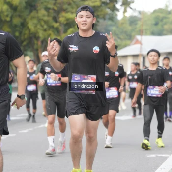 Runner Photo 3846394