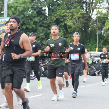 Runner Photo 3846475