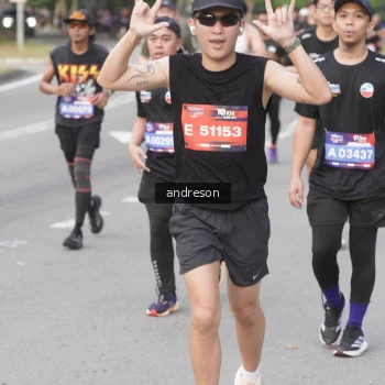 Runner Photo 3846513