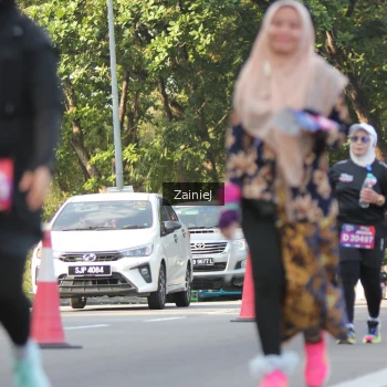 Runner Photo 3846525