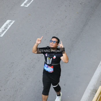 Runner Photo 3846535