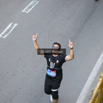 Runner Photo 3846541
