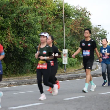 Runner Photo 3846543