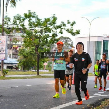 Runner Photo 3846559