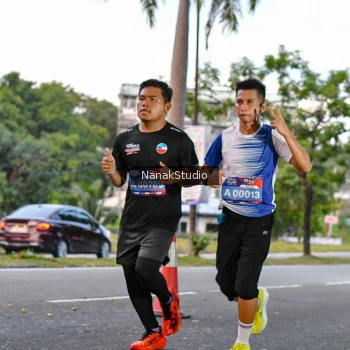 Runner Photo 3846581