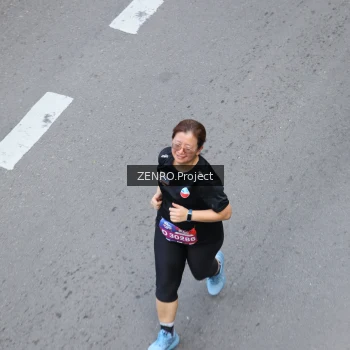 Runner Photo 3846591