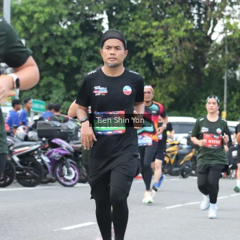 Runner Photo 3846628
