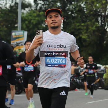 Runner Photo 3846679