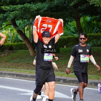 Runner Photo 3846690