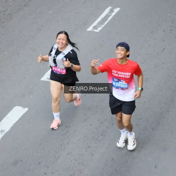Runner Photo 3846706