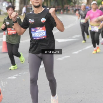 Runner Photo 3846744