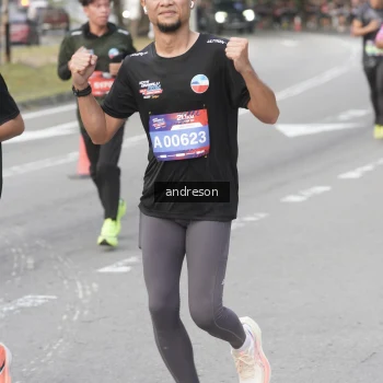 Runner Photo 3846753