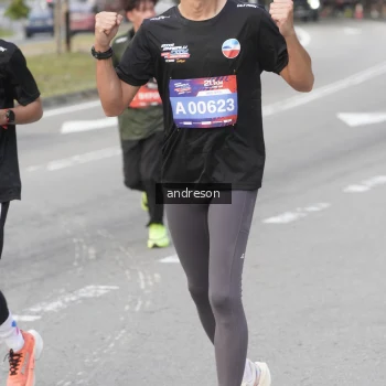 Runner Photo 3846755