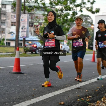 Runner Photo 3846772