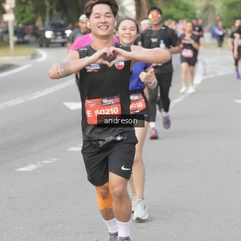 Runner Photo 3846850