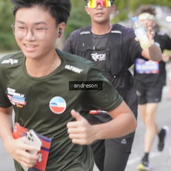 Runner Photo 3846901