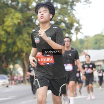 Runner Photo 3846977