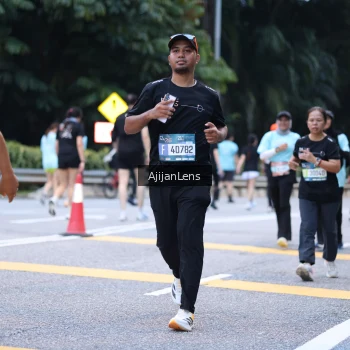 Runner Photo 3847077