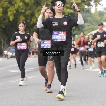 Runner Photo 3847101