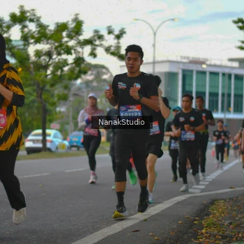 Runner Photo 3847353