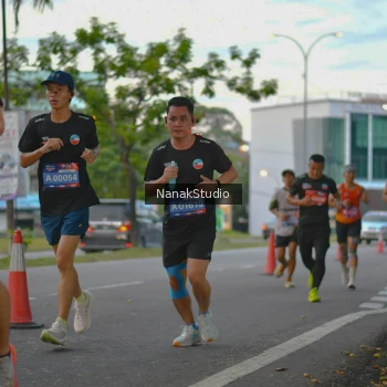Runner Photo 3847374