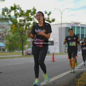 Runner Photo 3847411