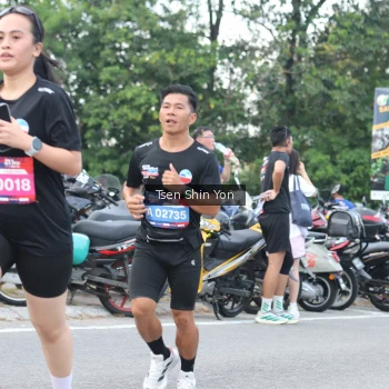 Runner Photo 3847494